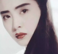 “待我長發(fā)及腰”下一句，你知道嗎？